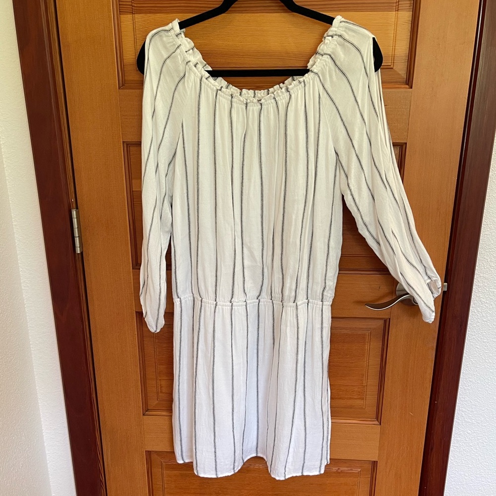 CLOSET CLOSEOUT SALE - Sanctuary Fully Lined Striped Off-Shoulder Dress